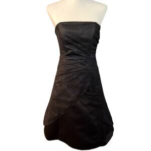 Vintage 90s Black Sparkly Tulle Strapless Dress Size 5/6